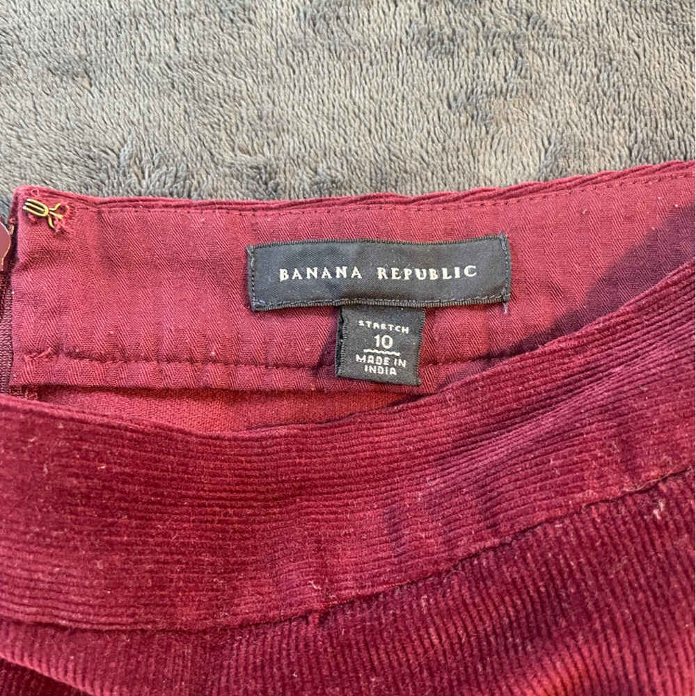 Banana Republic Corduroy Skirt - Picture 4 of 4